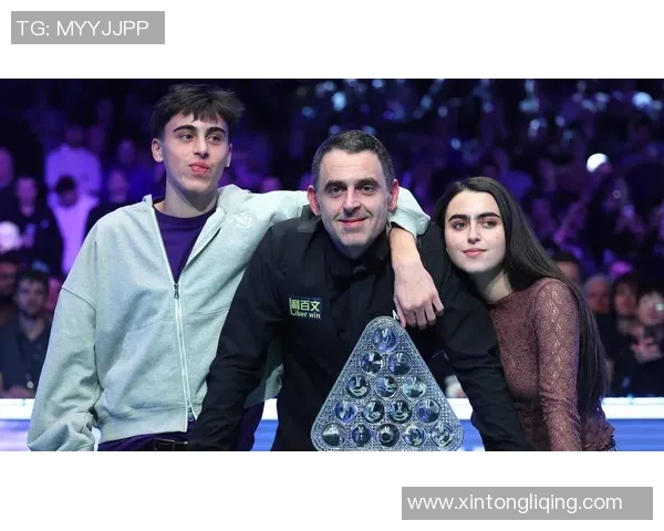 历代法国男足球星排名全解析:从传奇到现代巨星的辉煌之路